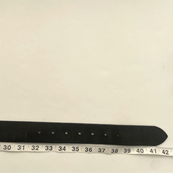 Black Leather Men’s Old Navy Belt - Picture 12 of 13